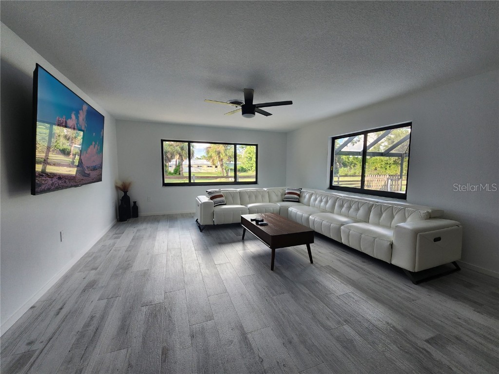 900 Crestwood Road Englewood FL 34223 N6141341 image7