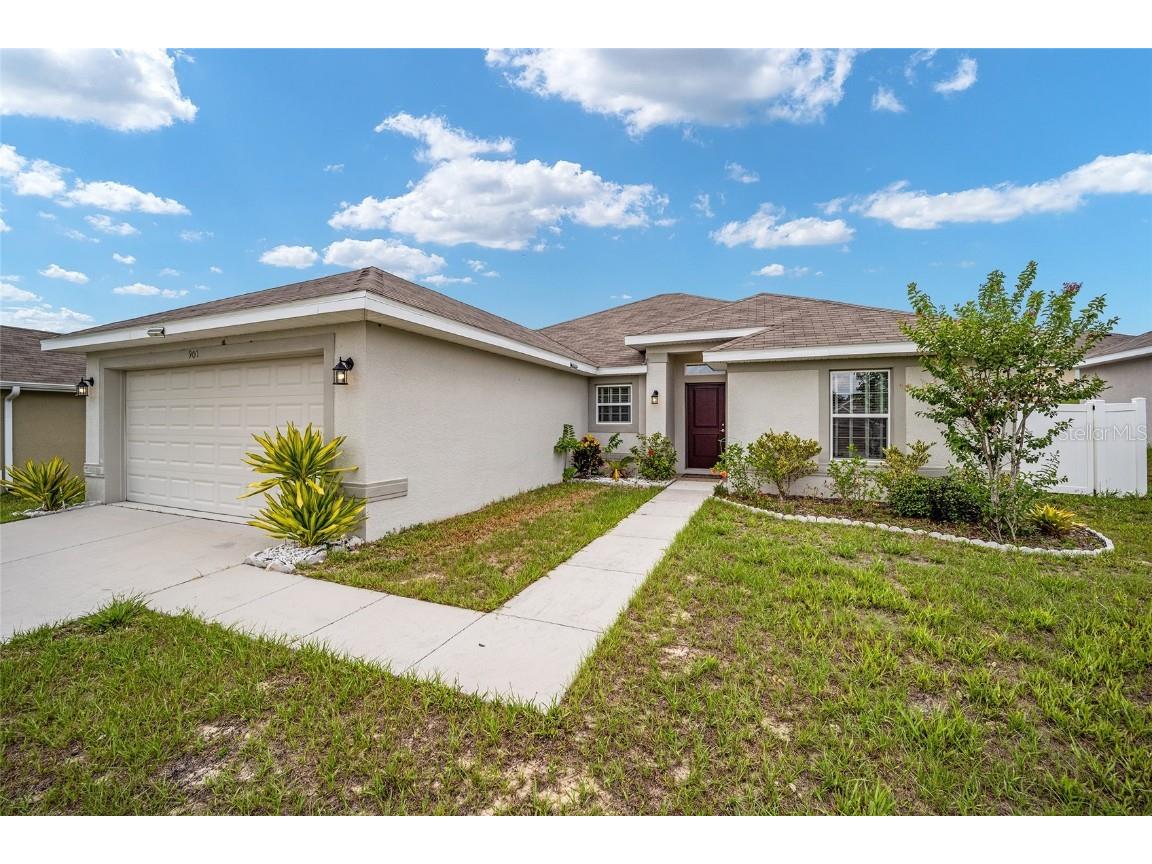 900 Edith Drive Fruitland Park FL 34731 G5083672 image1