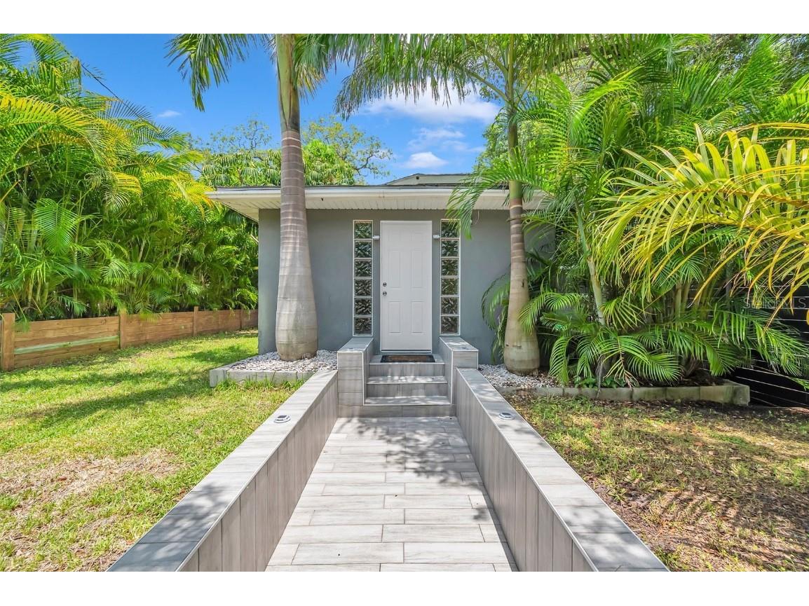 900 Grand Central Street Clearwater FL 33756 W7865366 image1