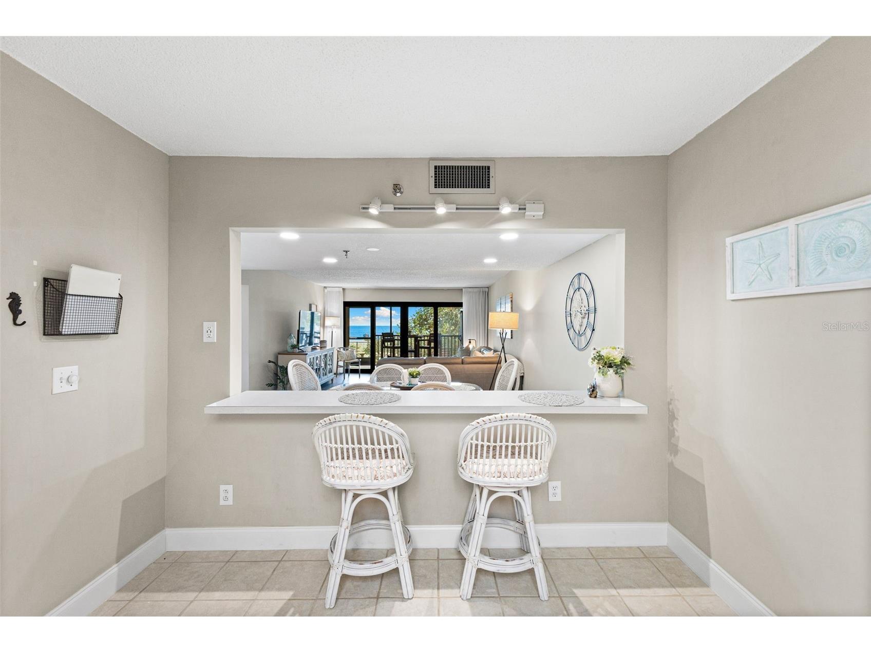 900 Gulf Blvd #104 Indian Rocks Beach FL 33785 - GULF OF AMERICA/GULF OF MEXICO TB8505809 image12
