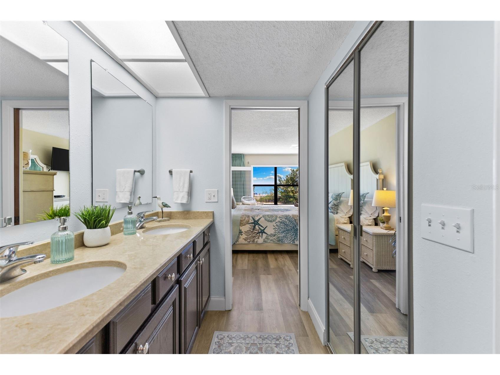 900 Gulf Blvd #104 Indian Rocks Beach FL 33785 - GULF OF AMERICA/GULF OF MEXICO TB8505809 image16