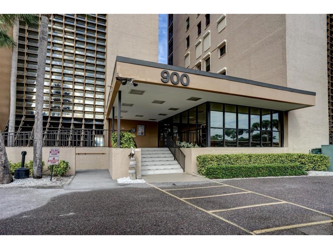 900 Gulf Boulevard #504 Indian Rocks Beach FL 33785 U8191080 image1