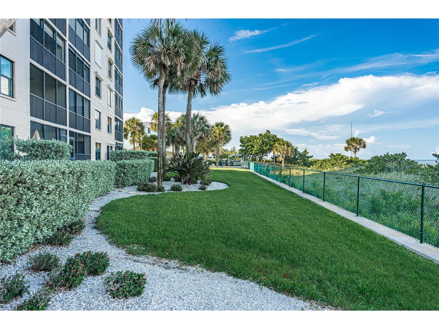 900 Gulf Boulevard #702 Indian Rocks Beach FL 33785 - GULF OF MEXICO TB8493729 image37