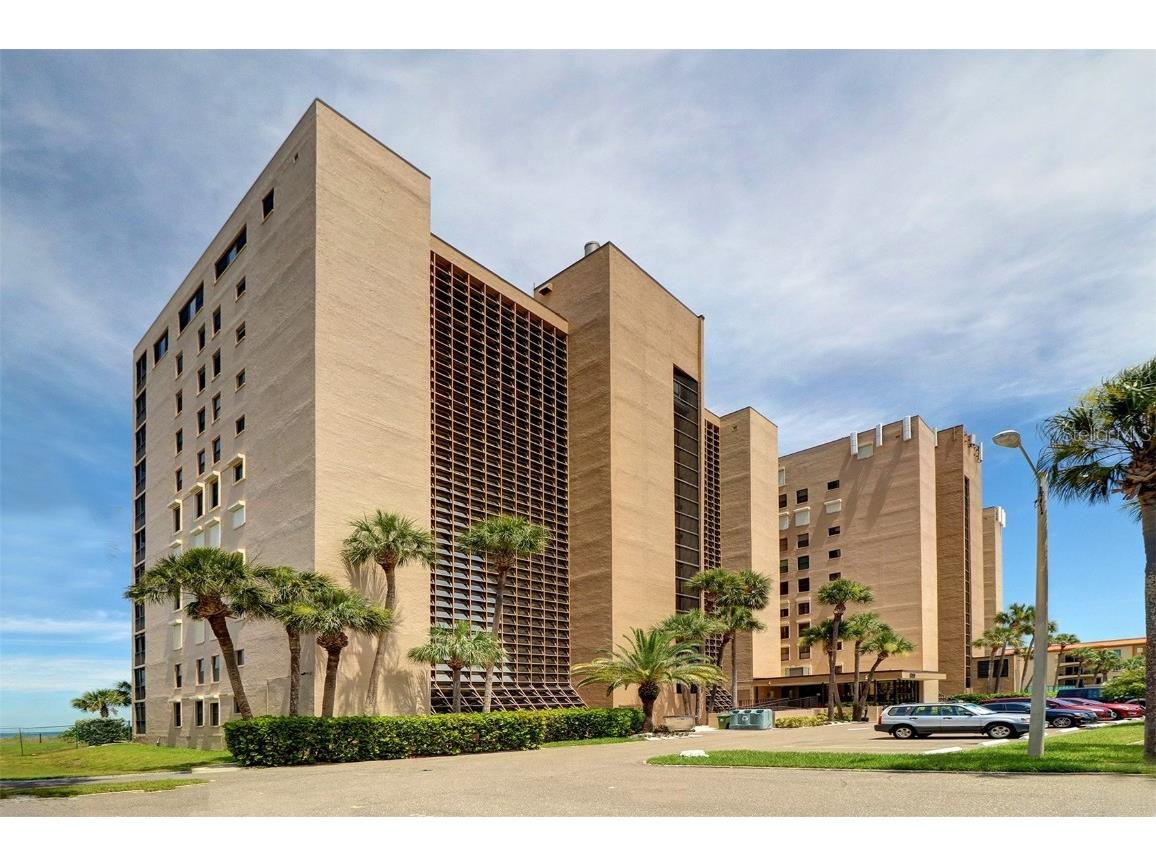 900 Gulf Boulevard #703 Indian Rocks Beach FL 33785 - GULF OF MEXICO U8213126 image1