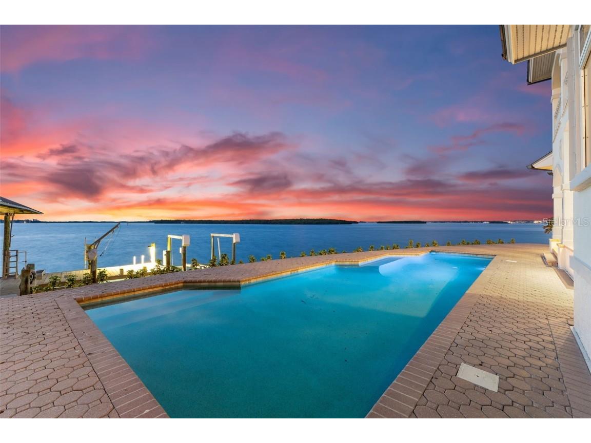 900 Harbor Island Clearwater FL 33767 U8252415 image1