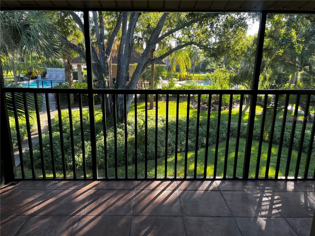 900 La Costa Circle #4 Sarasota FL 34237 A4647706 image13