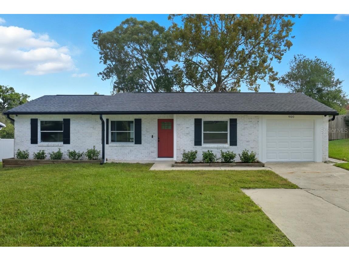 900 N Carpenter Avenue Orange City FL 32763 V4945425 image1