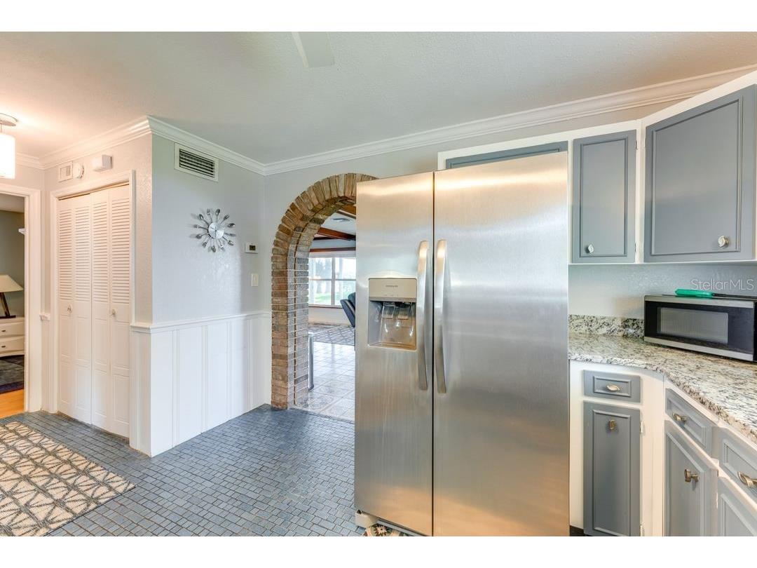 900 N Harbor Terrace Tavares FL 32778 - LAKE DORA O6333934 image13