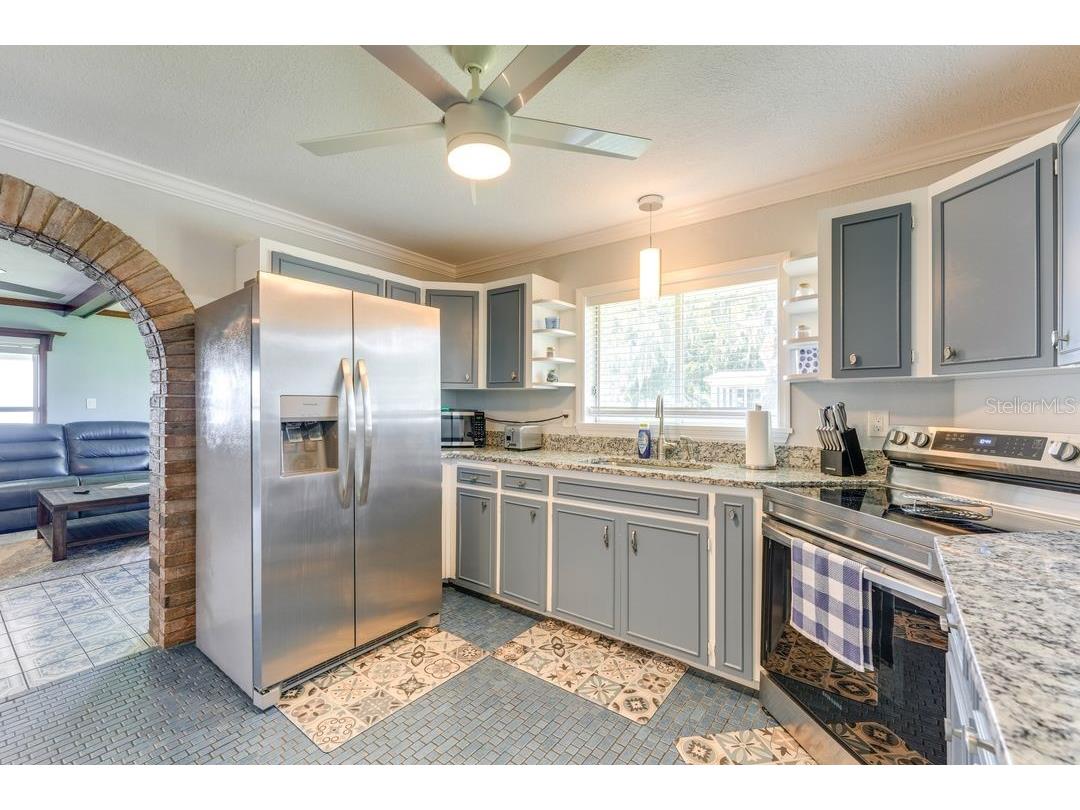 900 N Harbor Terrace Tavares FL 32778 - LAKE DORA O6333934 image14