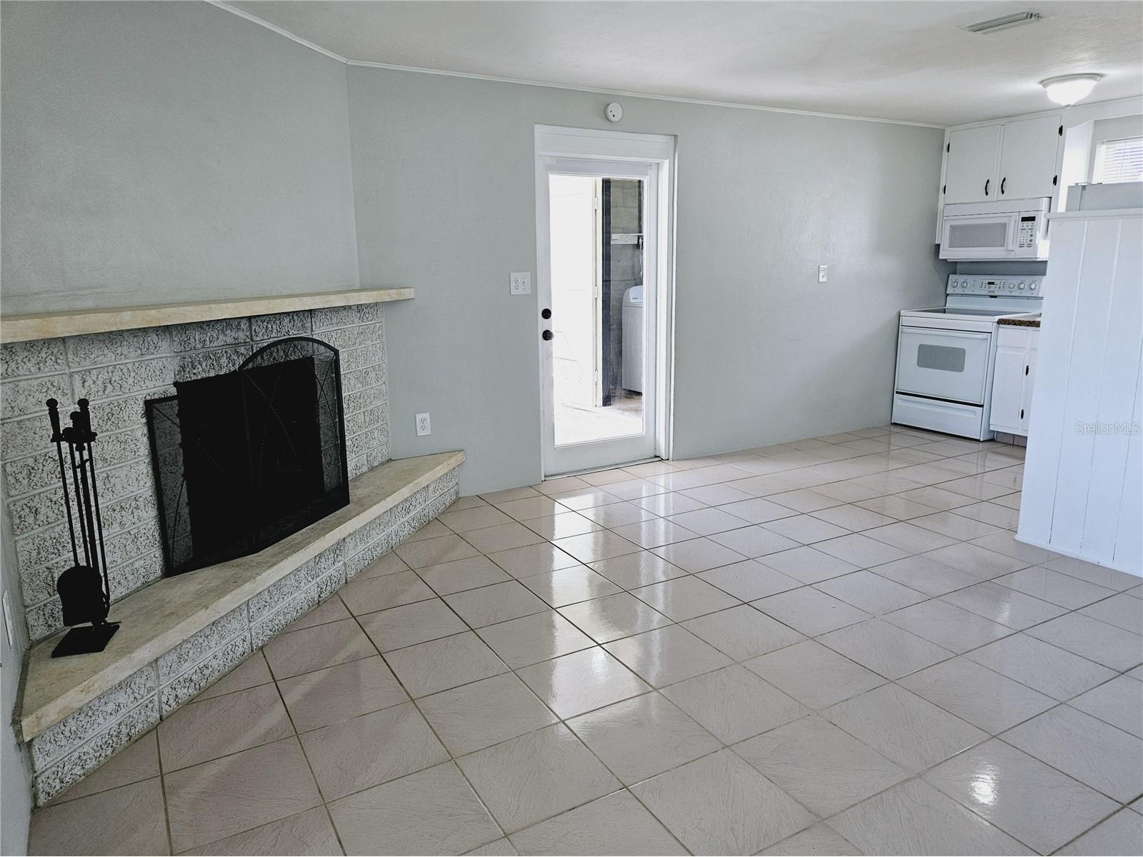 900 Nantucket Road Venice FL 34293 N6143393 image4