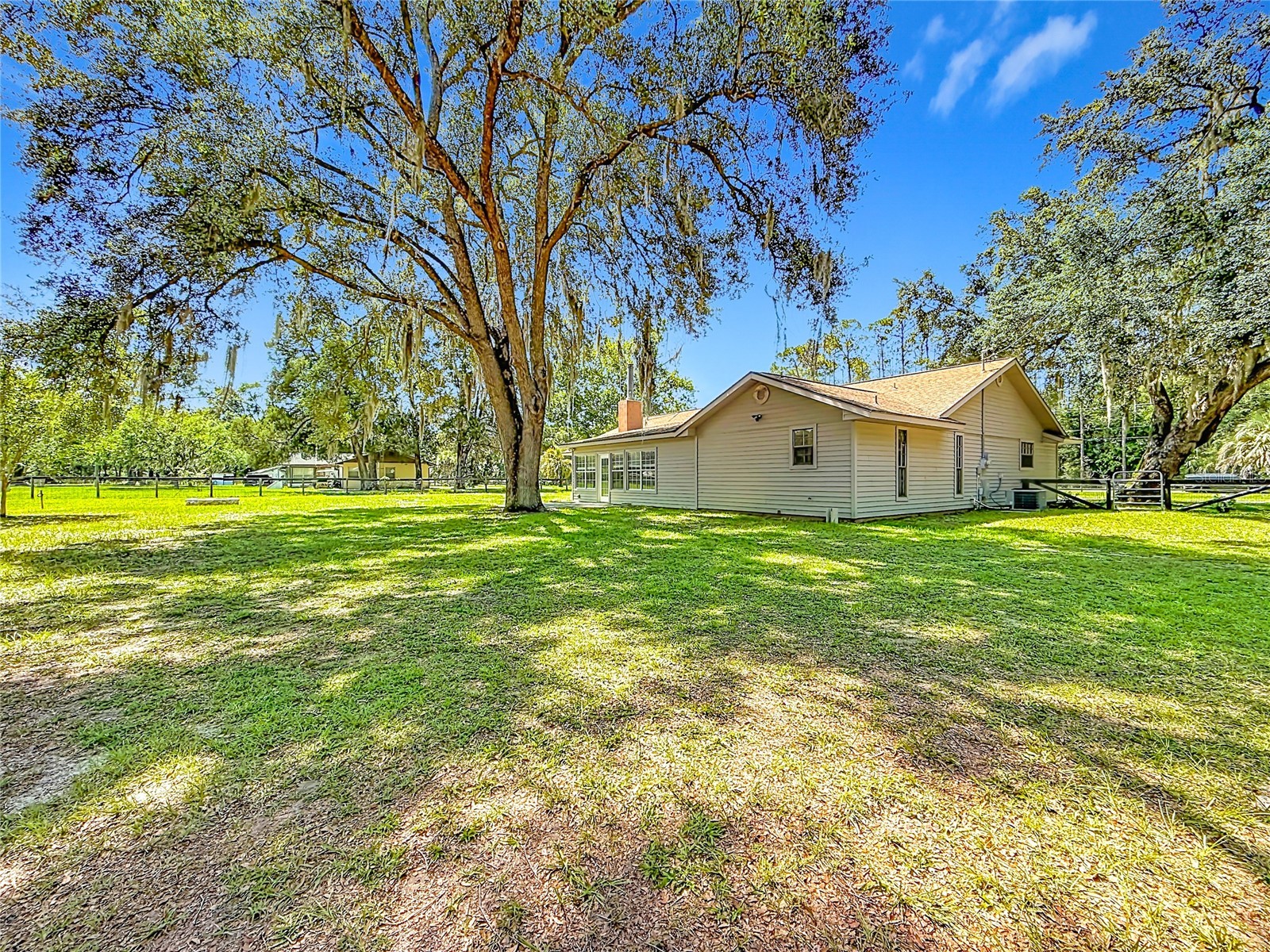 900 NE 165th Street Citra FL 32113 O6413287 image43
