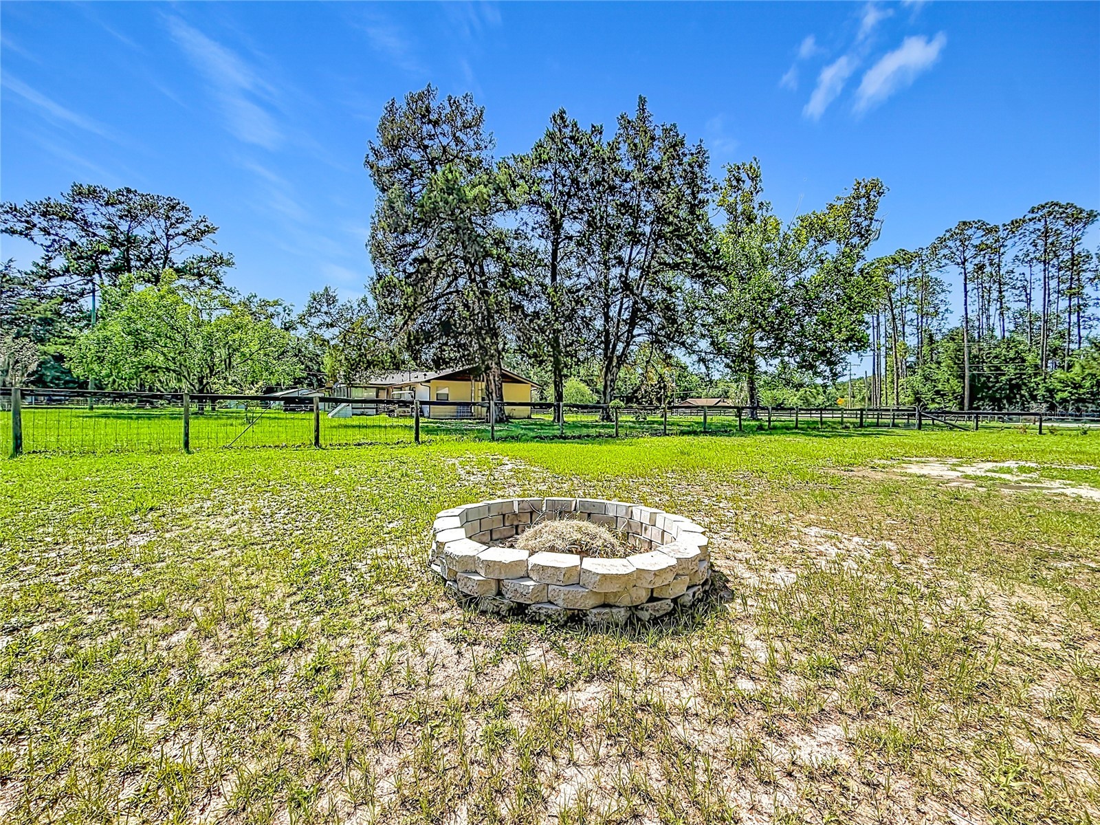 900 NE 165th Street Citra FL 32113 O6413287 image44