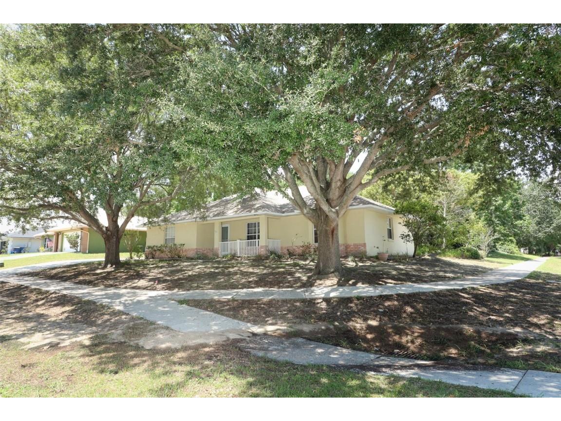 900 Palm Forest Lane Minneola FL 34715 O6235937 image1