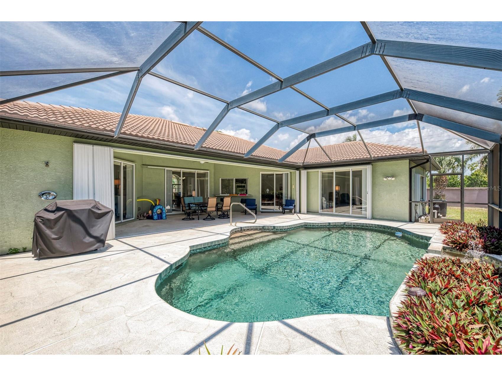 900 Park Place Drive Englewood FL 34223 D6147565 image10
