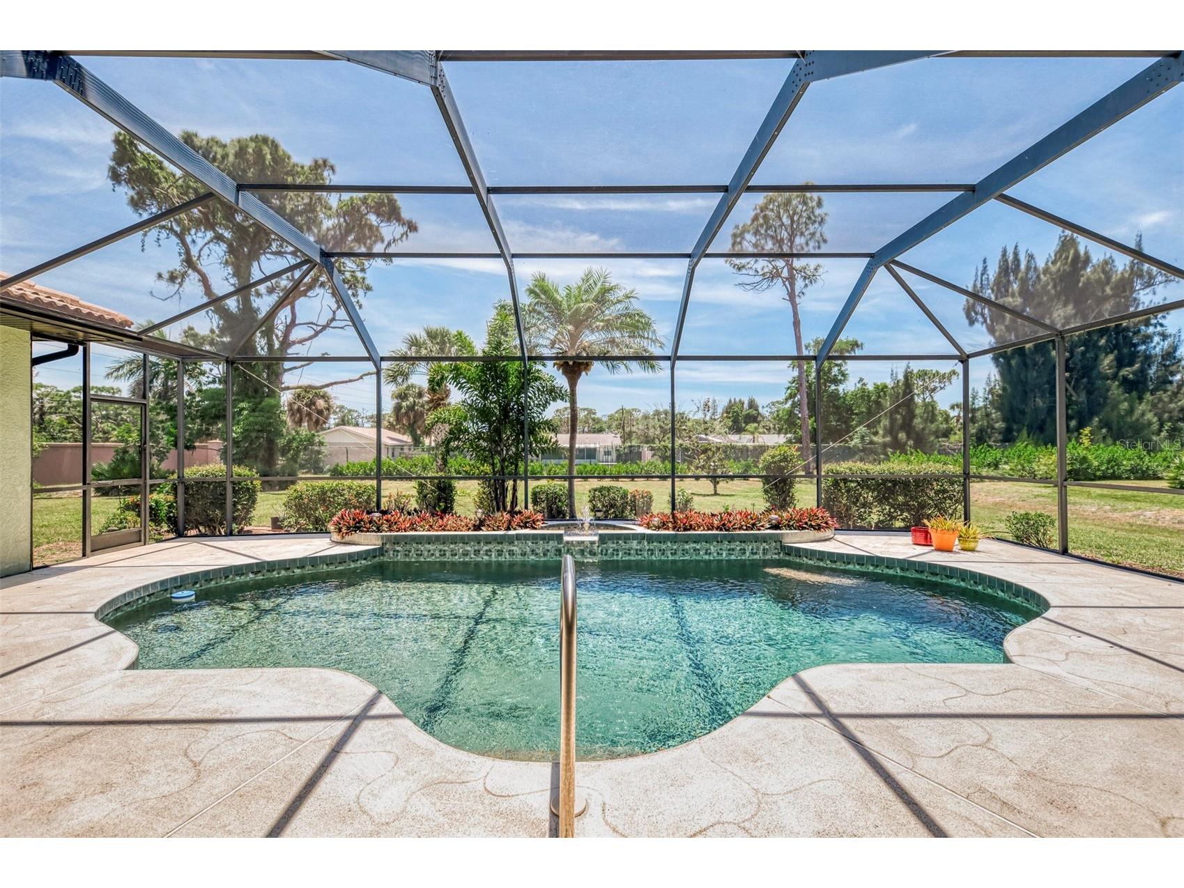 900 Park Place Drive Englewood FL 34223 D6147565 image12