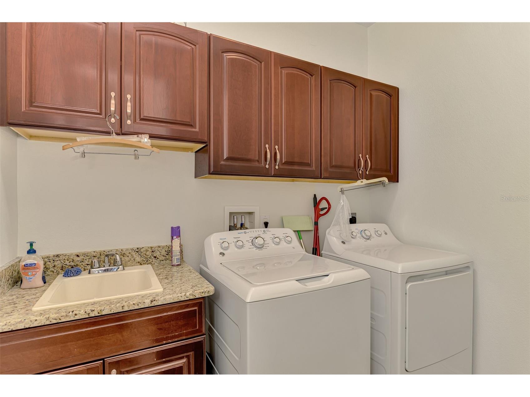 900 Park Place Drive Englewood FL 34223 D6147565 image55