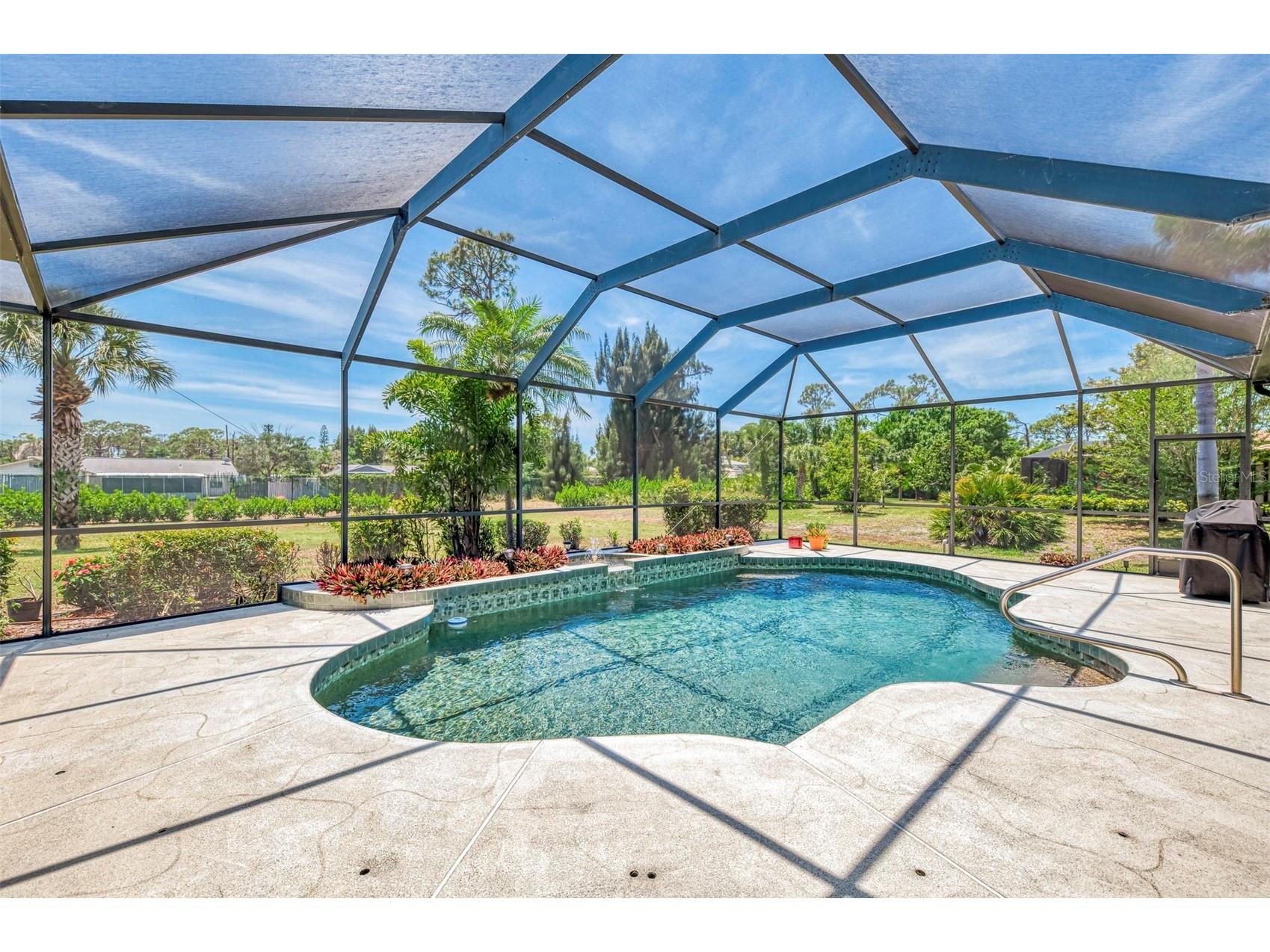 900 Park Place Drive Englewood FL 34223 D6147565 image9