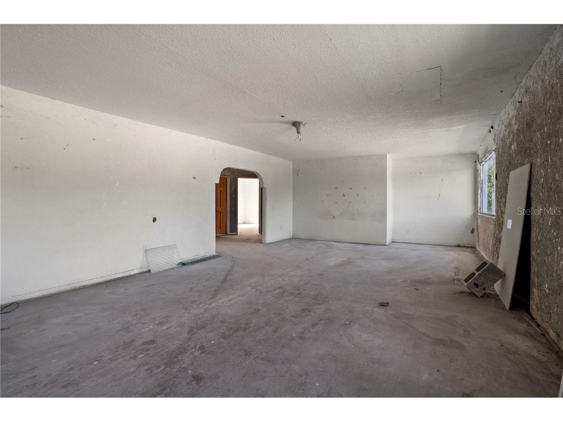 900 S Locust Avenue Sanford FL 32771 O6365065 image24