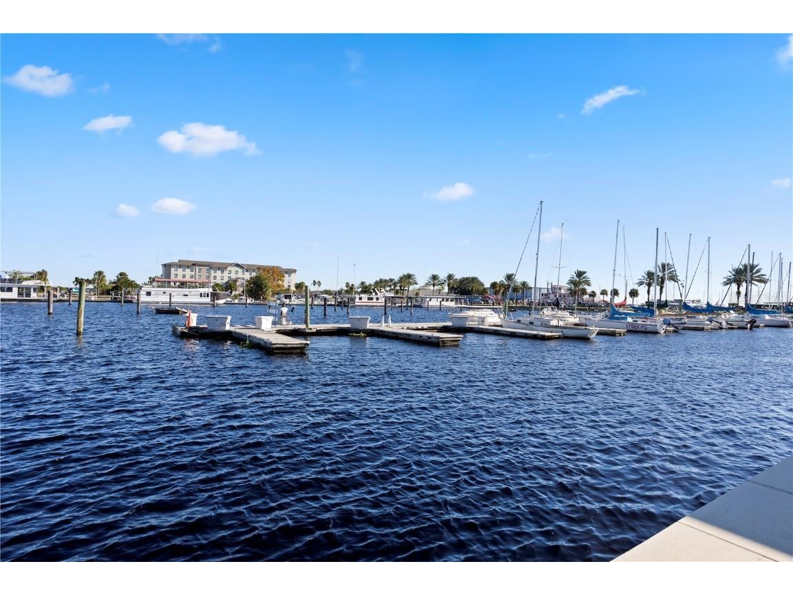 900 S Locust Avenue Sanford FL 32771 O6365065 image47