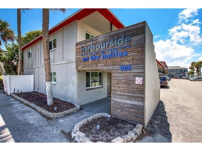 900 S Peninsula Drive #102 Daytona Beach FL 32118 - HALIFAX RIVER TB8338784 image1