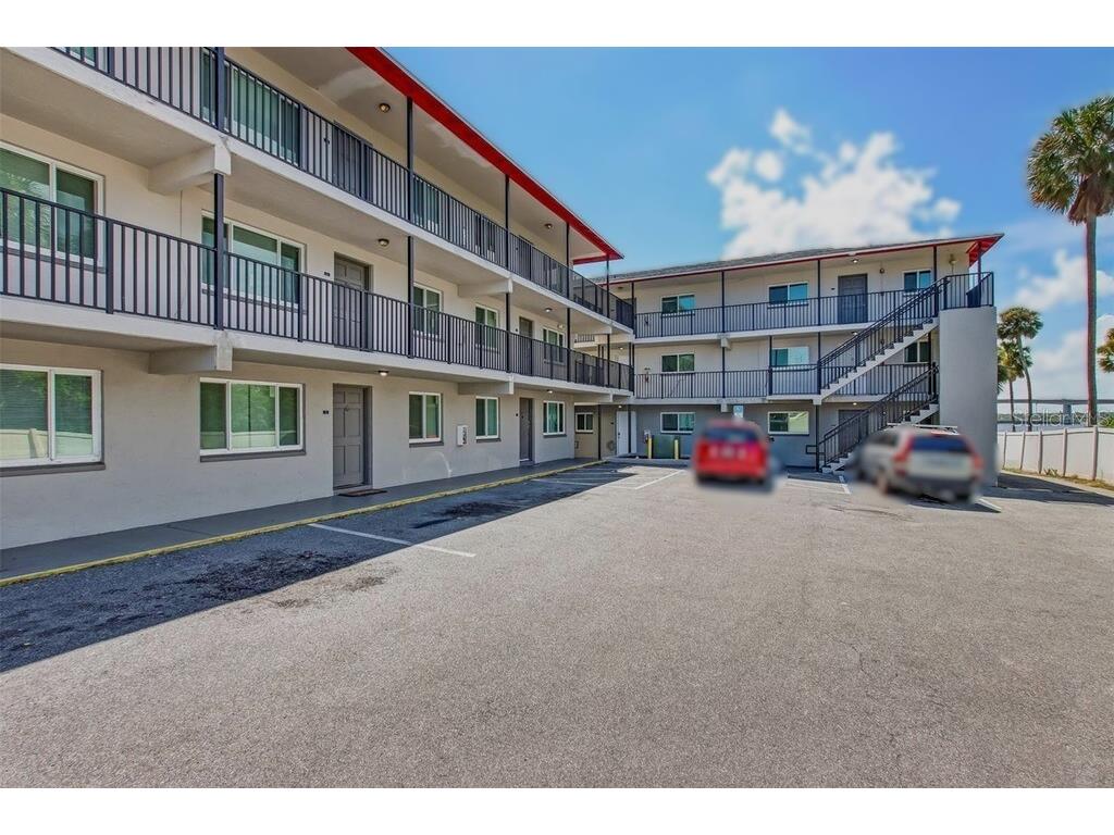 900 S Peninsula Drive #102 Daytona Beach FL 32118 - HALIFAX RIVER TB8338784 image3