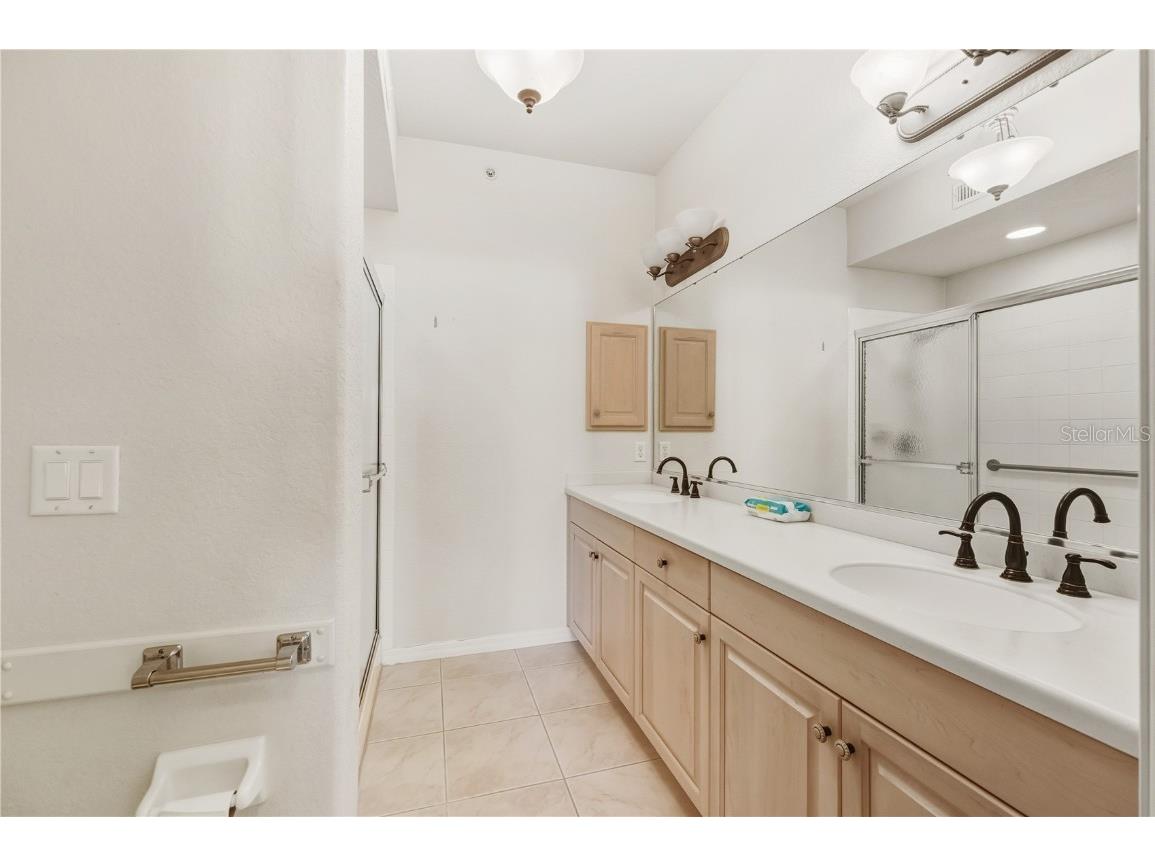 900 San Lino Circle #921 Venice FL 34292 A4670121 image51