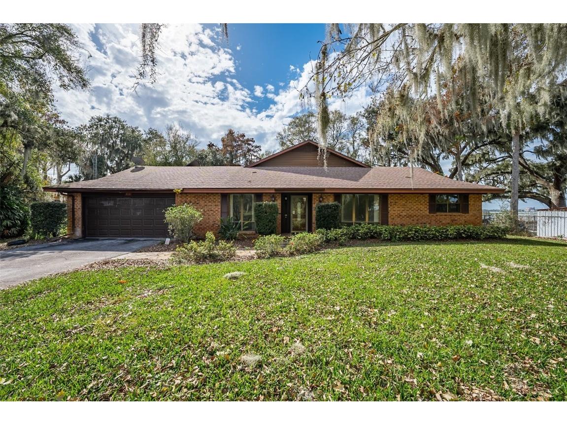 900 Shore Drive Kissimmee FL 34744 - LAKE TOHO O6174712 image1