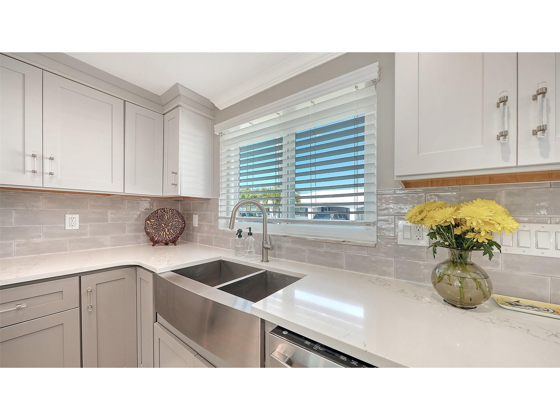 900 Spanish Drive N Longboat Key FL 34228 - SARASOTA BAY/GULF OF MEXICO A4690879 image8