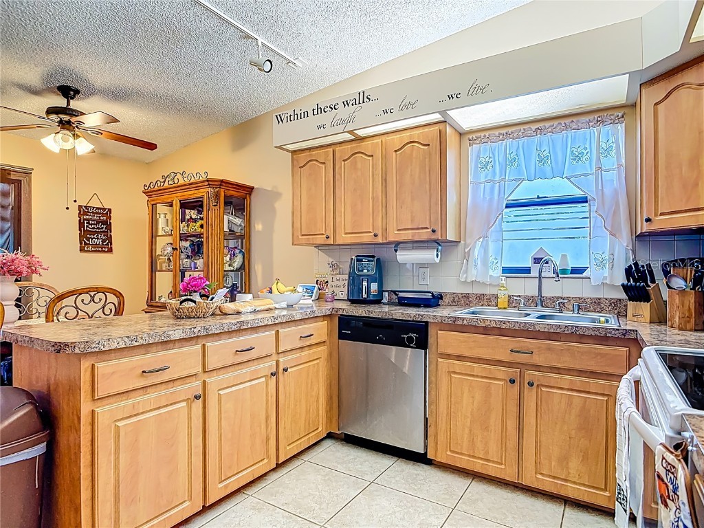 900 Yellowbird Avenue Deltona FL 32725 O6367141 image19