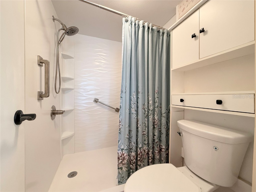 9000 Commodore Drive #302 Seminole FL 33776 W7872611 image15