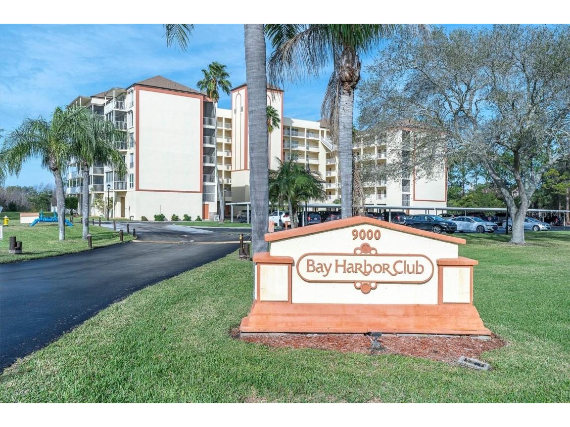9000 Commodore Drive #401 Seminole FL 33776 TB8320575 image28