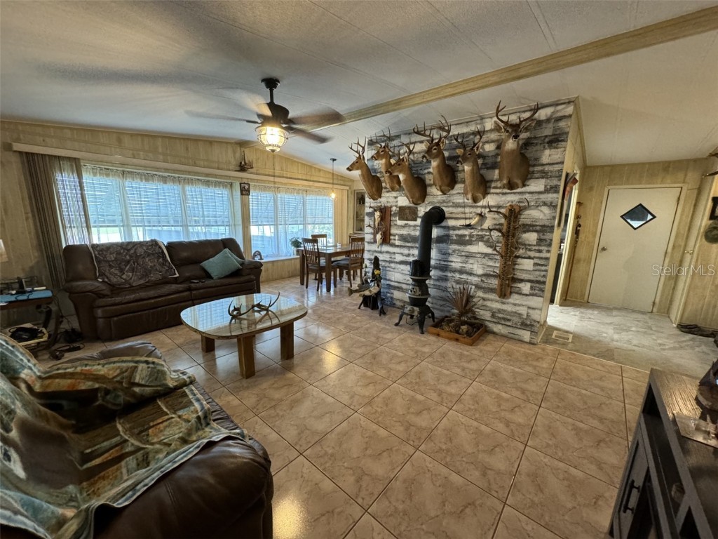 9000 Lake Point Boulevard Lake Wales FL 33898 - LAKE WALK IN WATER P4928210 image14