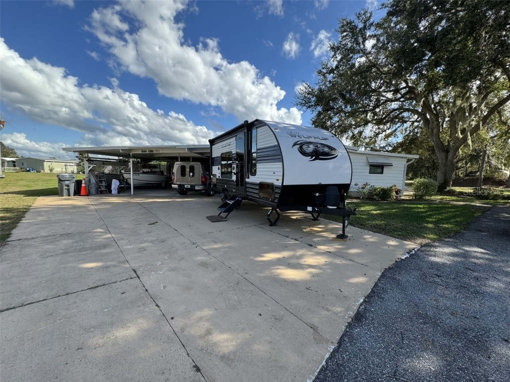 9000 Lake Point Boulevard Lake Wales FL 33898 - LAKE WALK IN WATER P4928210 image45