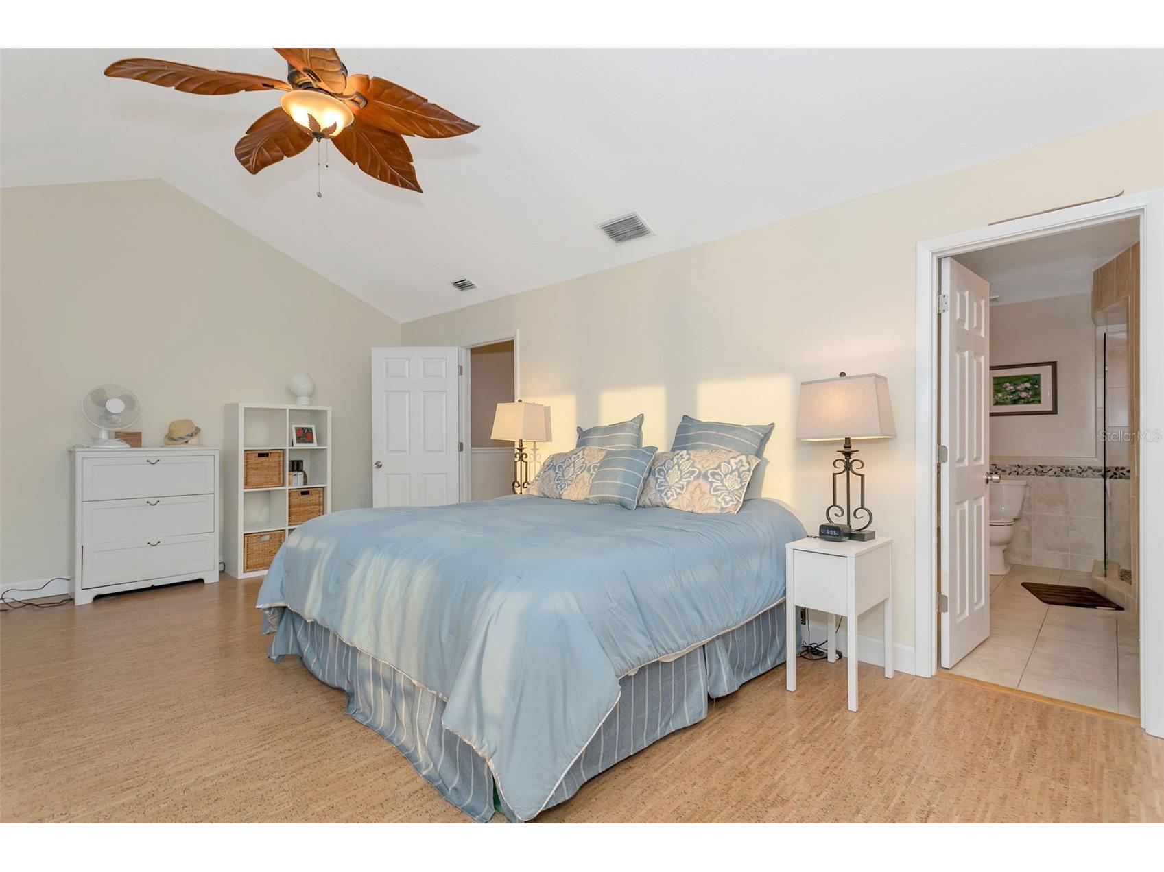 9000 Midnight Pass Road #5 Sarasota FL 34242 A4683685 image34