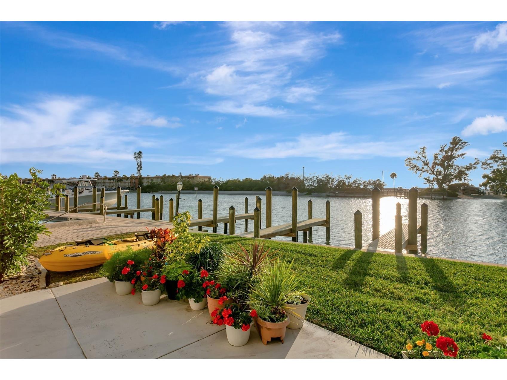9000 Midnight Pass Road #5 Sarasota FL 34242 A4683685 image51