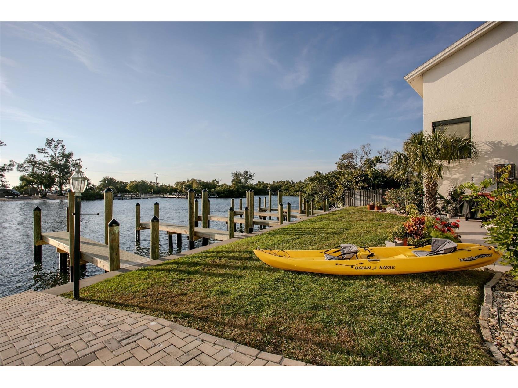 9000 Midnight Pass Road #5 Sarasota FL 34242 A4683685 image66