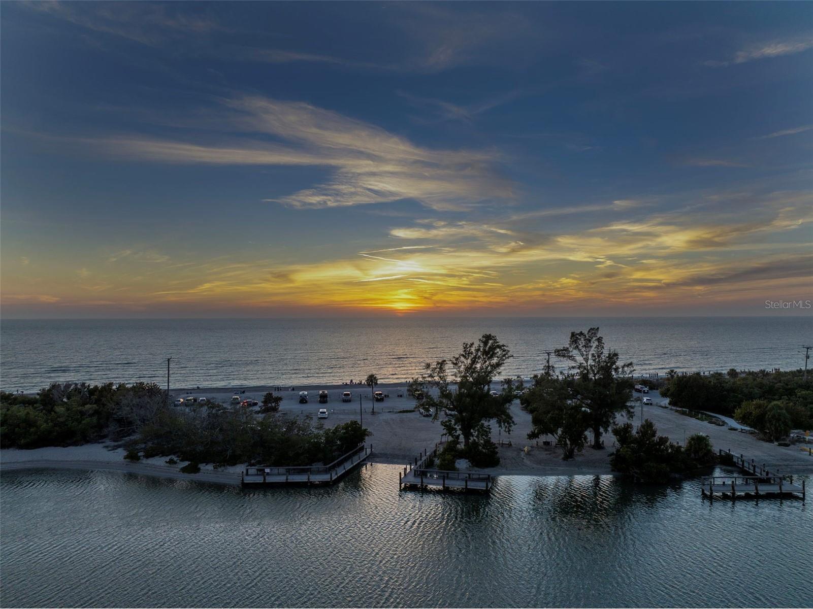 9000 Midnight Pass Road #5 Sarasota FL 34242 A4683685 image69
