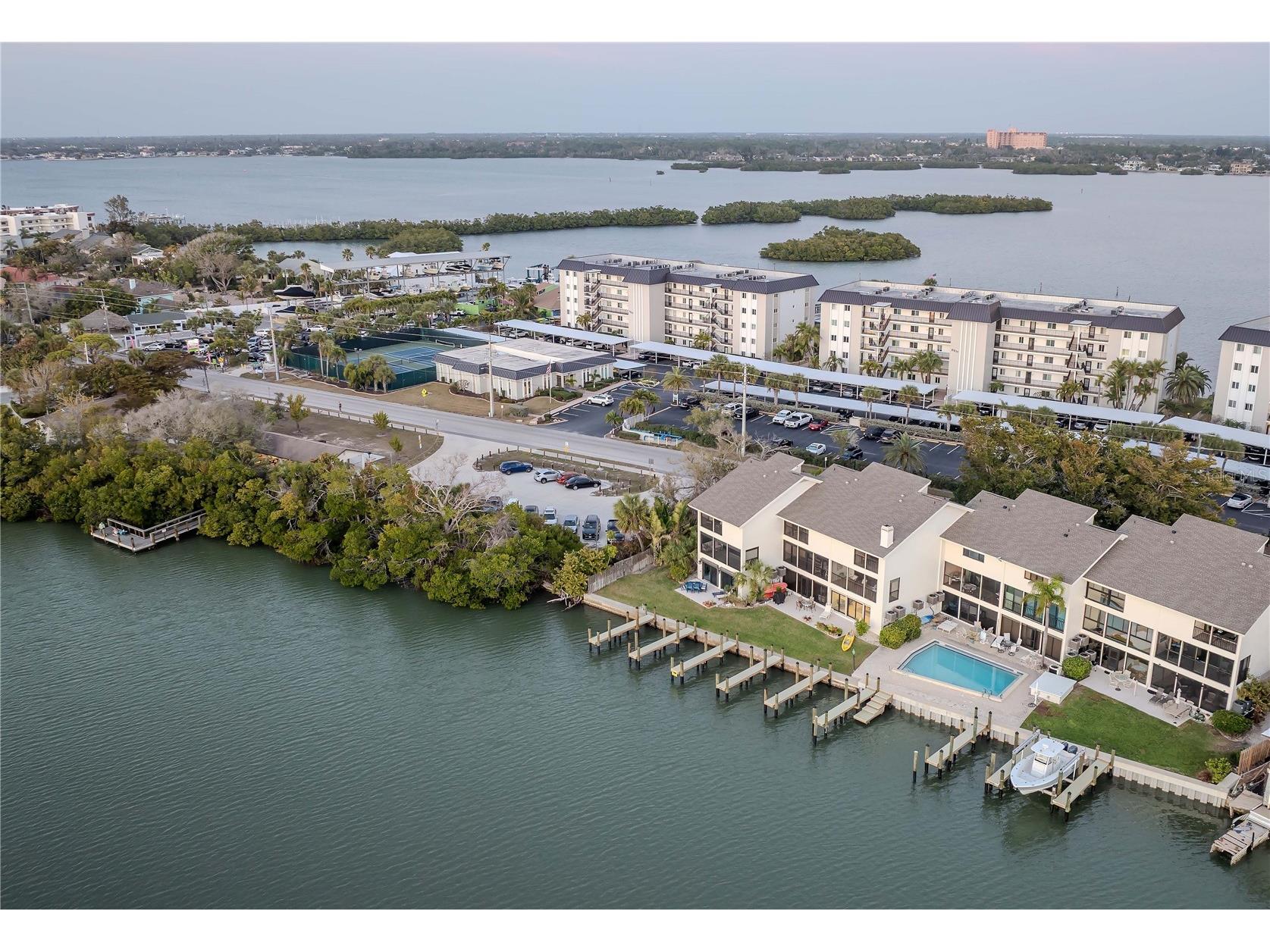 9000 Midnight Pass Road #5 Sarasota FL 34242 A4683685 image7
