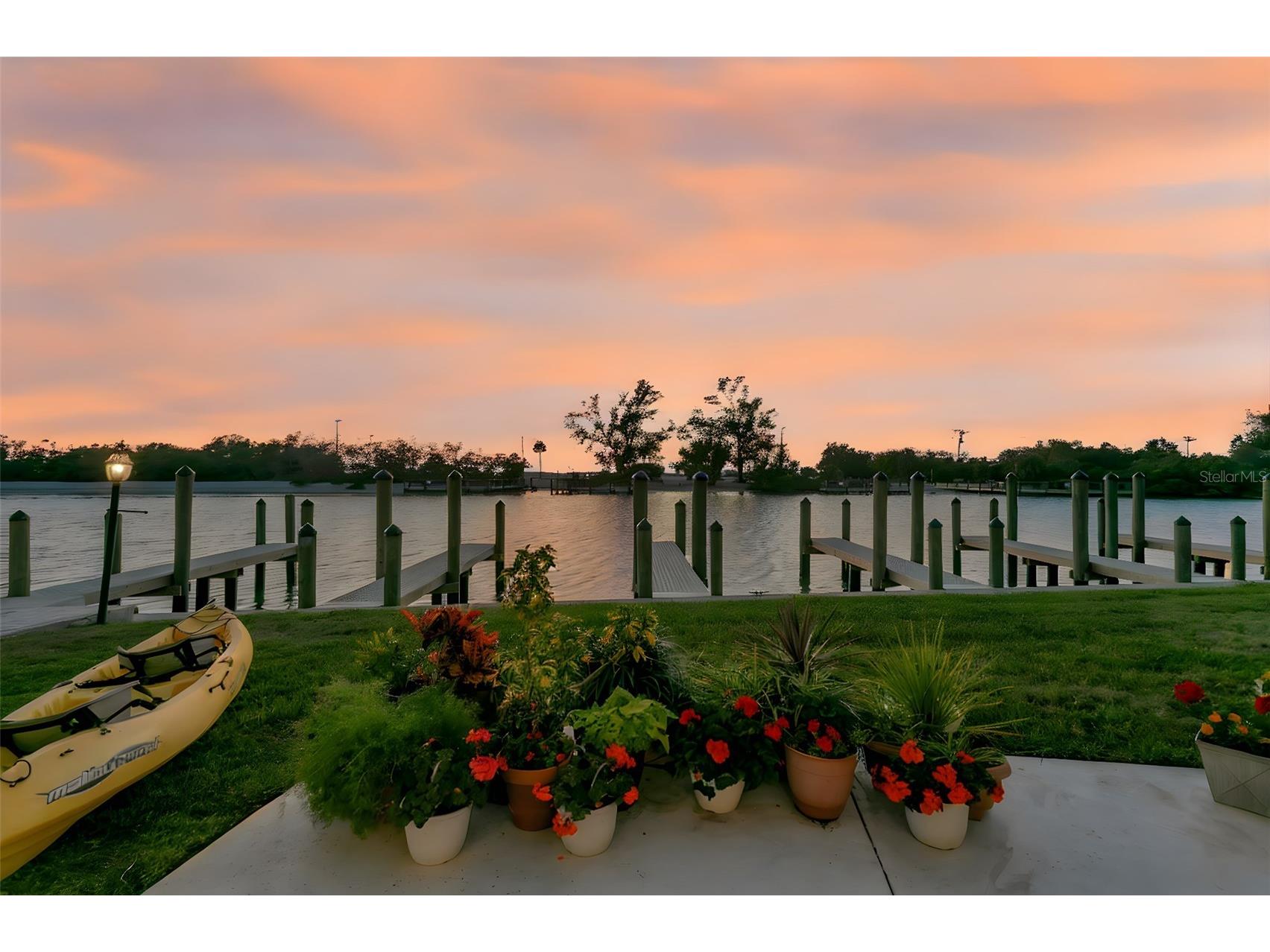 9000 Midnight Pass Road #5 Sarasota FL 34242 A4683685 image8