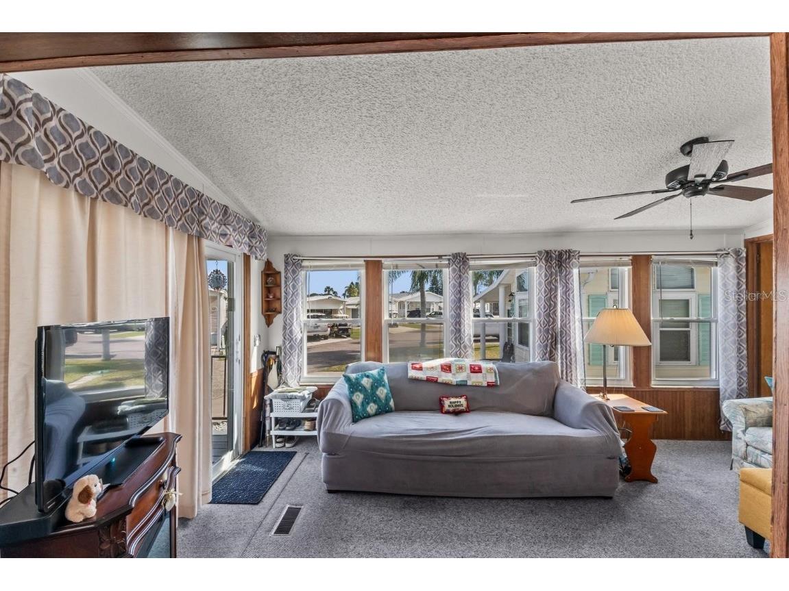 9000 Us Highway 192 #303 Clermont FL 34714 - LAKE DAVENPORT O6362205 image6