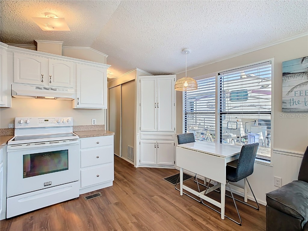 9000 Us Hwy 192 #105 Clermont FL 34714 - LAKE DAVENPORT S5139029 image14