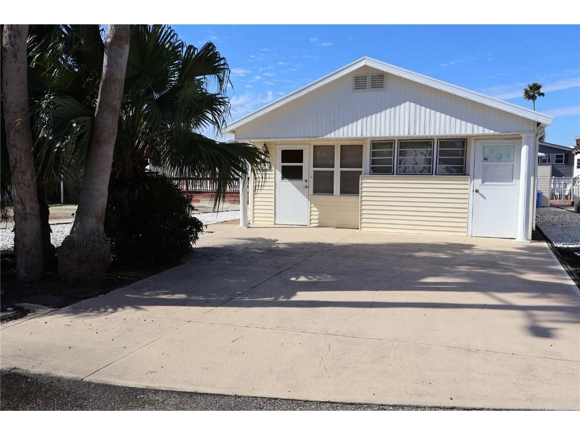 9000 Us Hwy 192 #327 Clermont FL 34714 - LAKE DAVENPORT P4933496 image1