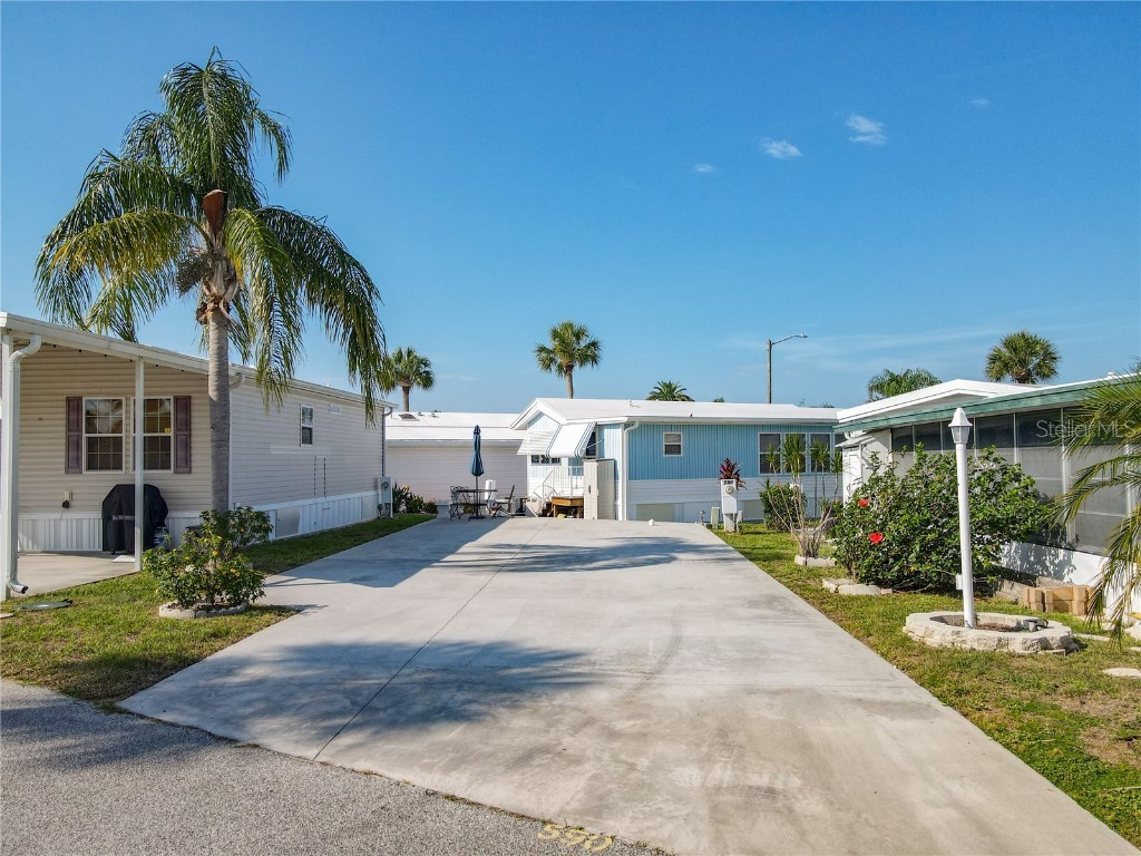 9000 Us Hwy 192 #590 Clermont FL 34714 - LAKE DAVENPORT S5127699 image1