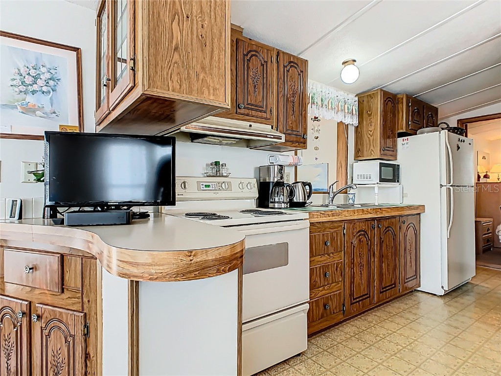 9000 Us Hwy 192 #778 Clermont FL 34714 - LAKE DAVENPORT S5123727 image4