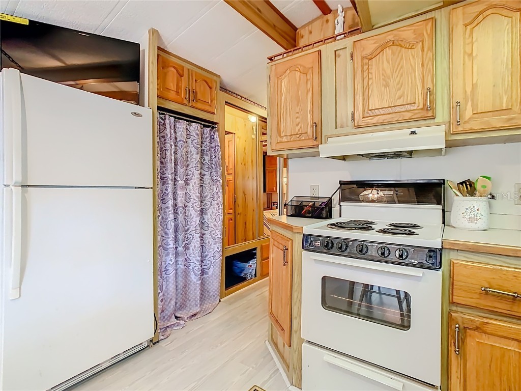 9000 Us Hwy 192 # 837 Clermont FL 34714 - LAKE DAVENPORT S5139155 image13