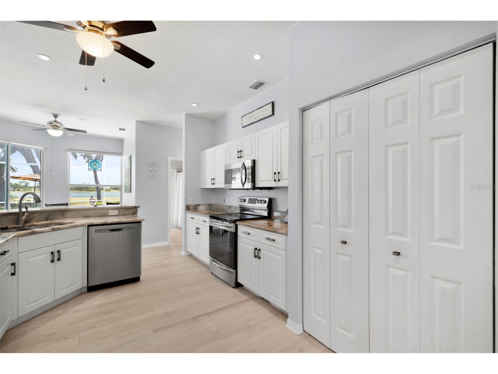 9001 69th Avenue E Palmetto FL 34221 A4696014 image22