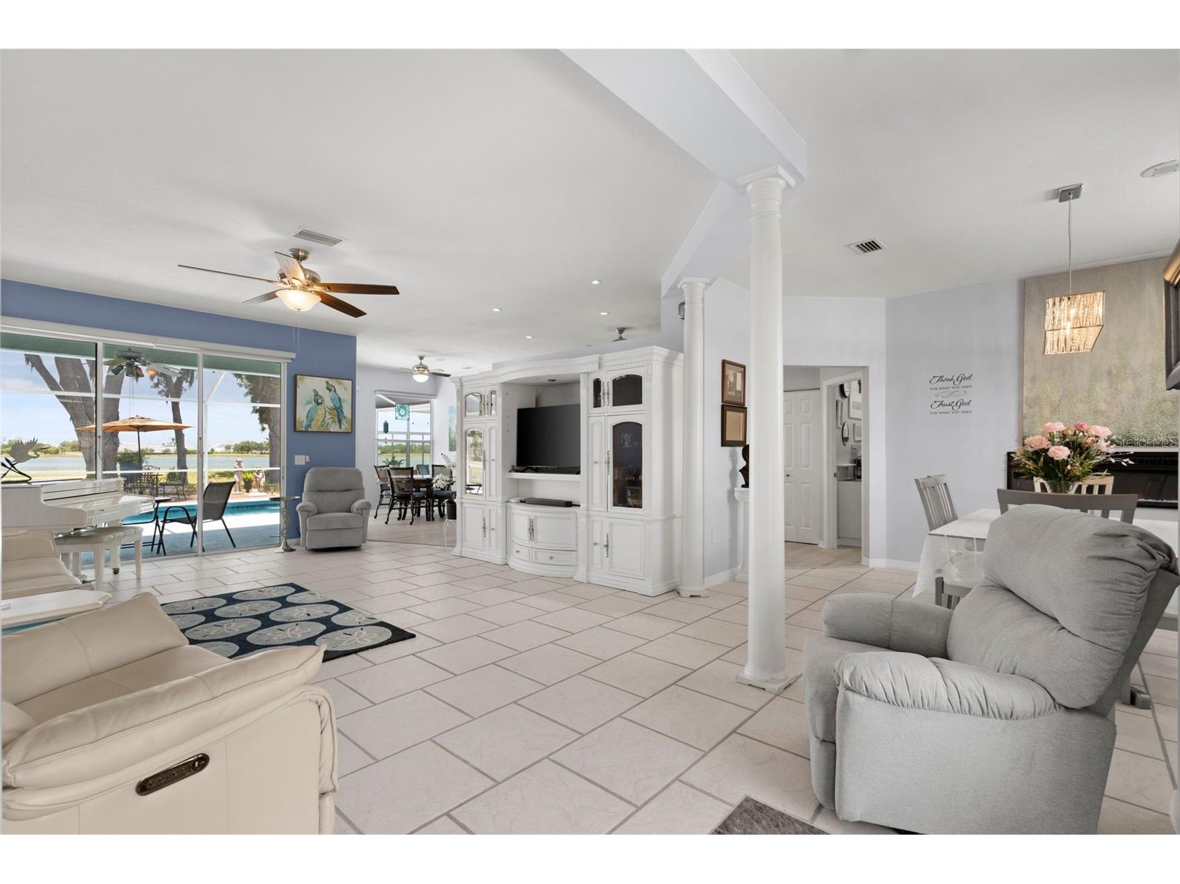 9001 69th Avenue E Palmetto FL 34221 A4696014 image5