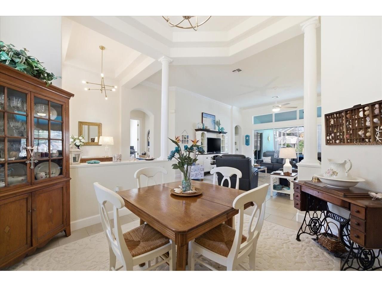 9001 Cypress Glen Court Weeki Wachee FL 34613 W7883461 image11