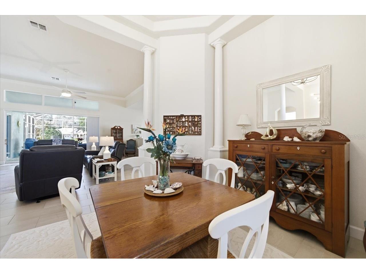 9001 Cypress Glen Court Weeki Wachee FL 34613 W7883461 image12