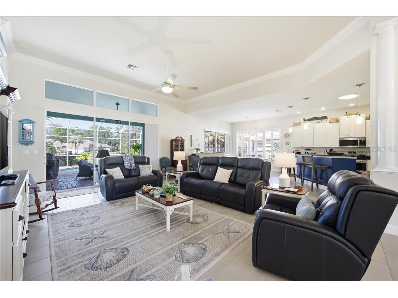 9001 Cypress Glen Court Weeki Wachee FL 34613 W7883461 image14